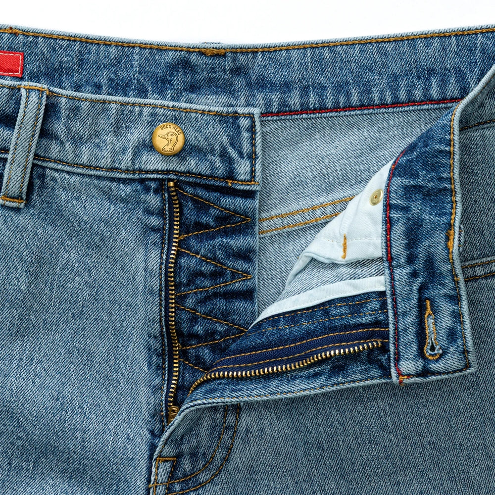 Duck Head Classic Straight Light Wash Denim - M.W. Reynolds