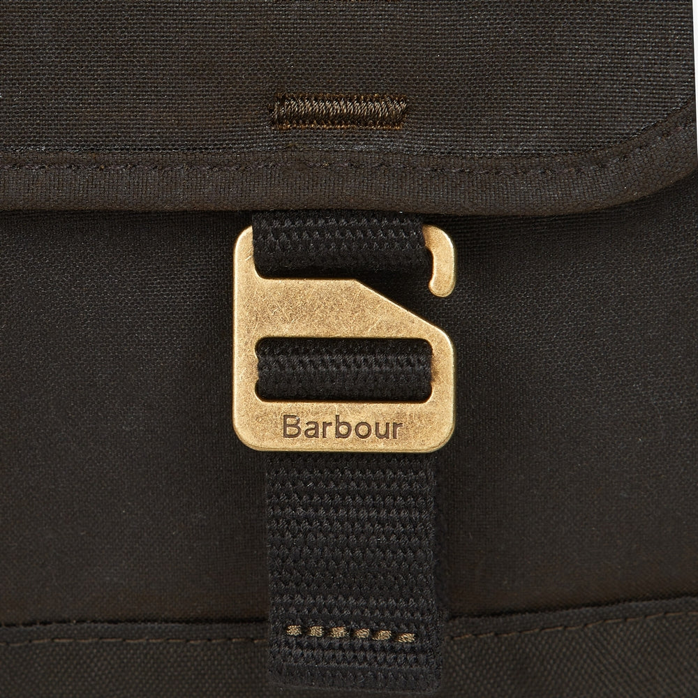 Essential Wax Messenger Bag