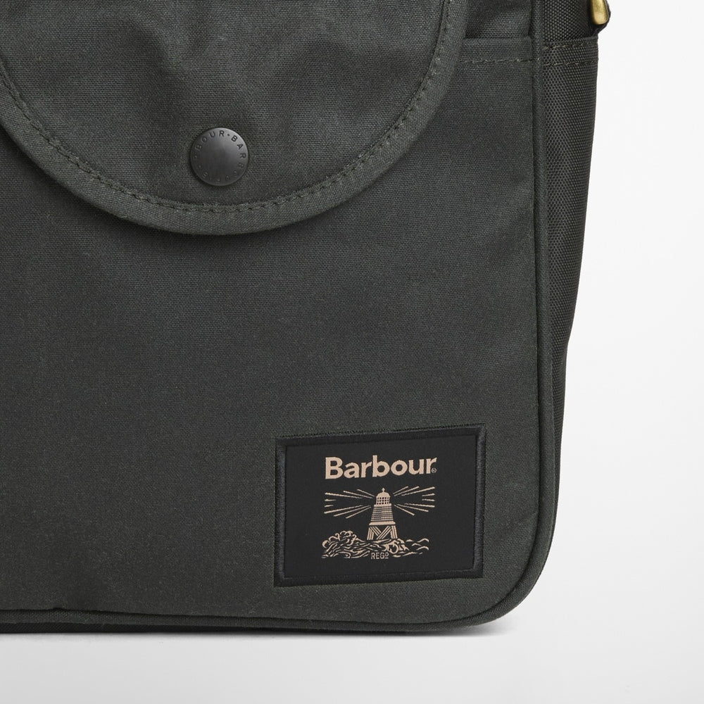 Field Wax Laptop Bag