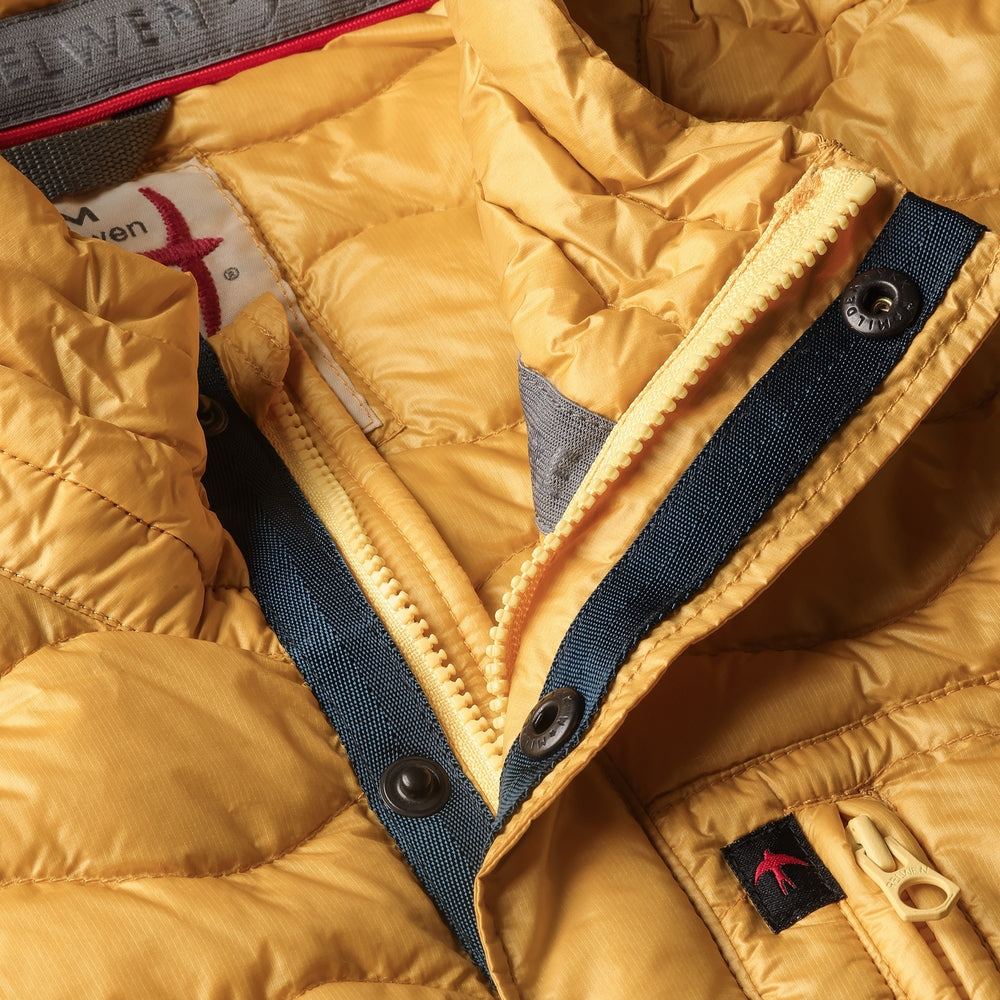 Wave-Quilt Down Jacket